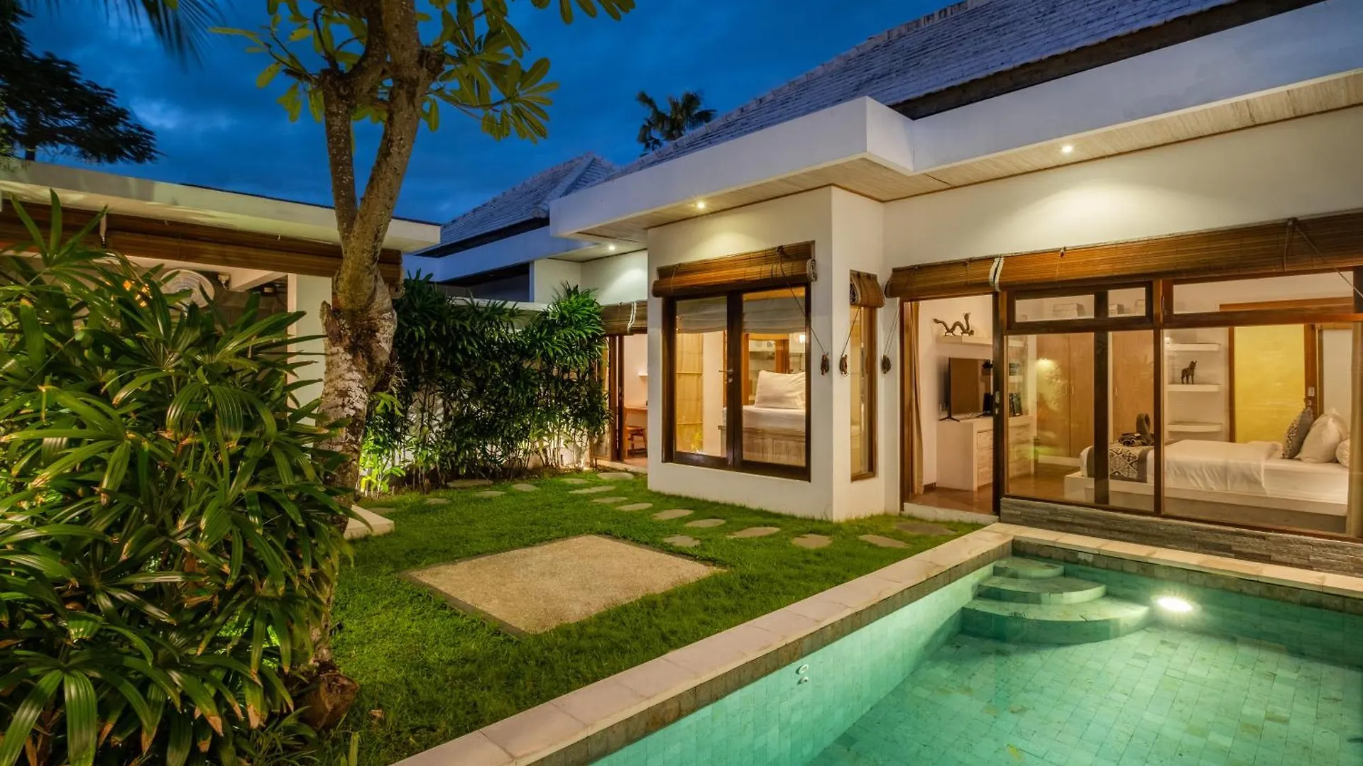 Cozy 2 Bedroom Villa In Seminyak With Private Pool Indonésia