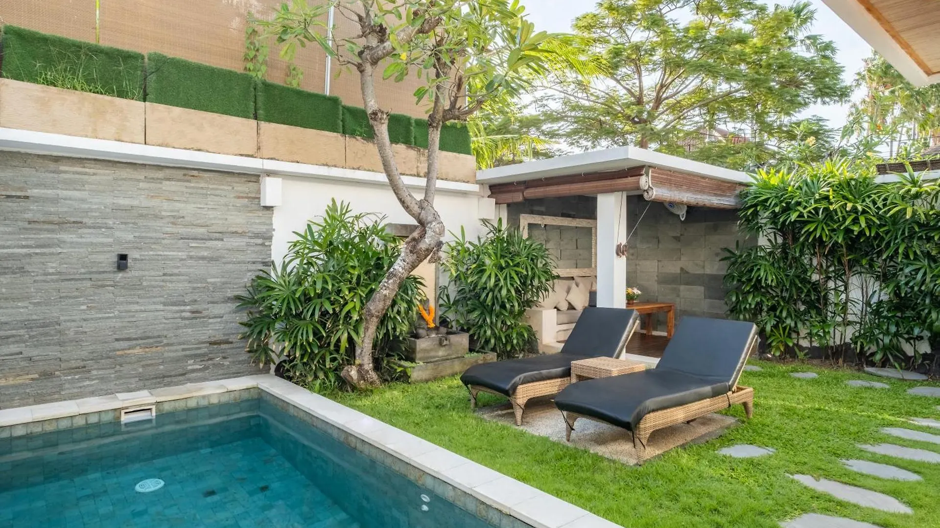 Cozy 2 Bedroom Villa In Seminyak With Private Pool Indonésia