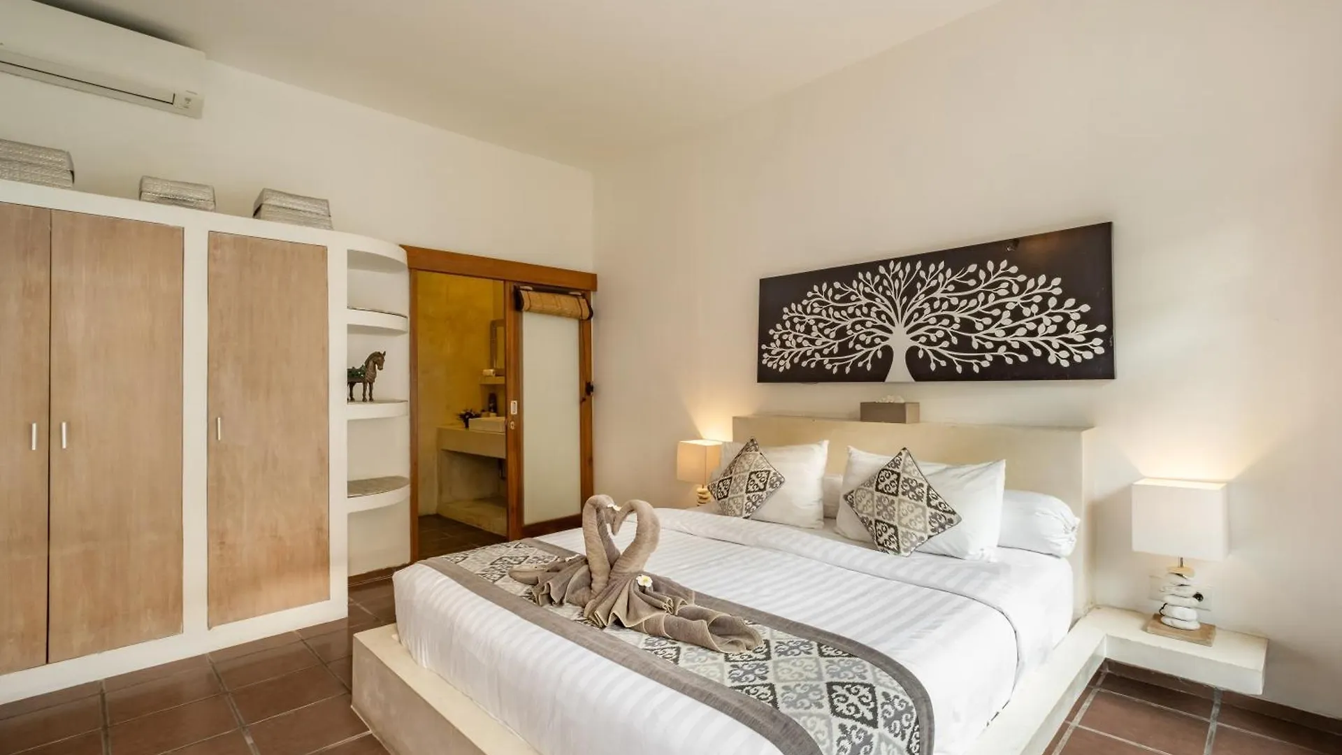 Cozy 2 Bedroom Villa In Seminyak With Private Pool