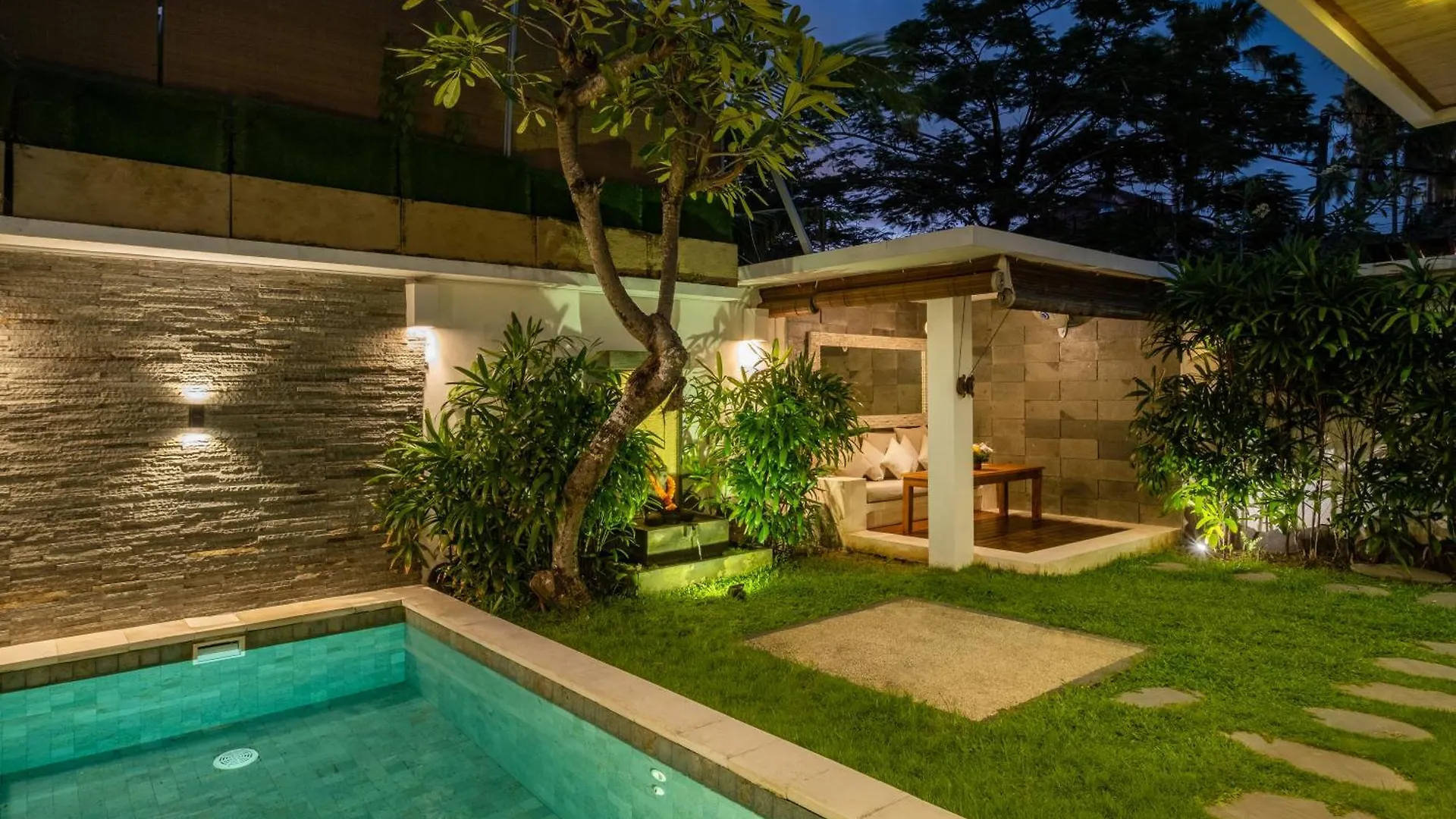 Cozy 2 Bedroom Villa In Seminyak With Private Pool location