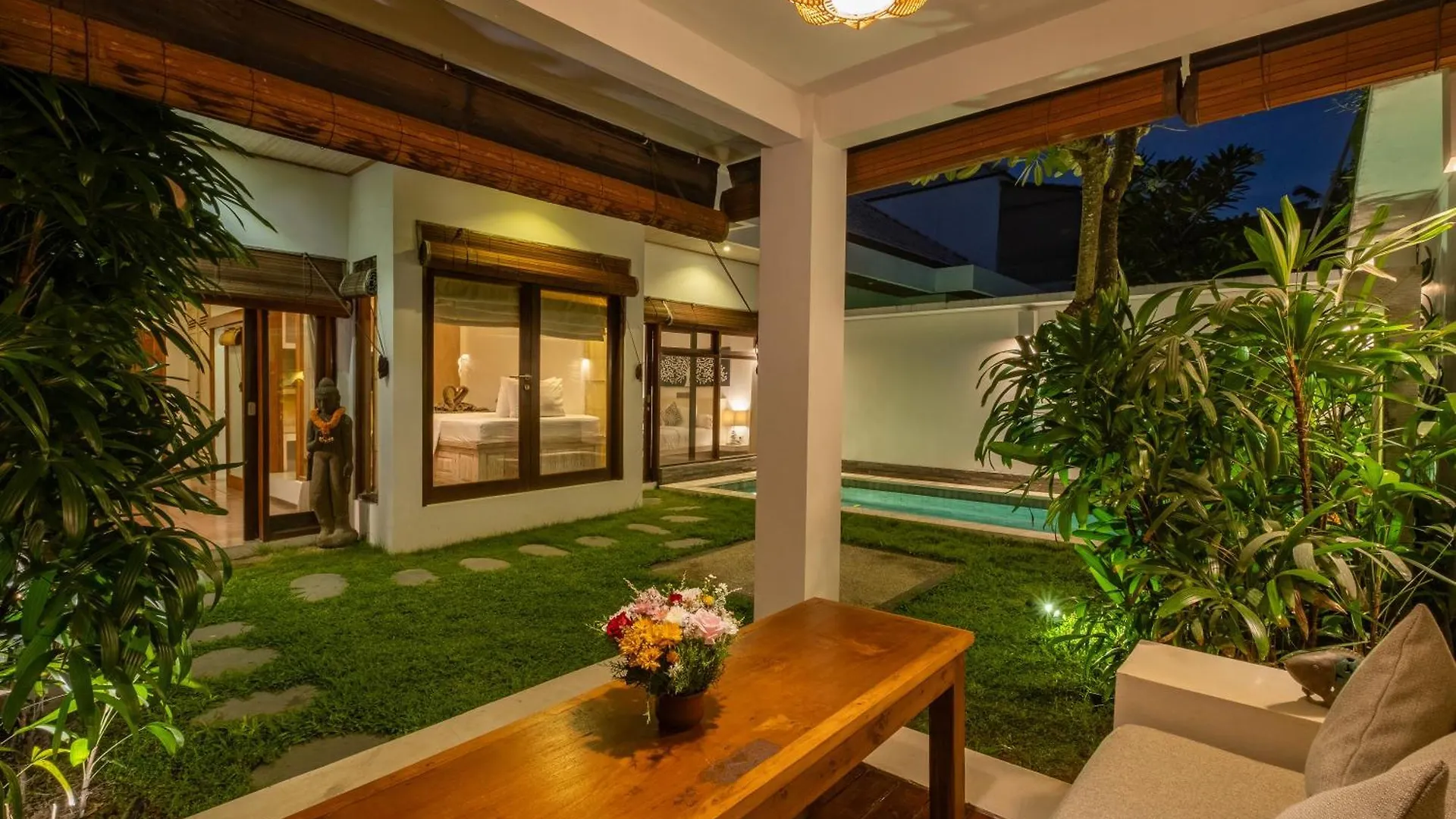 Cozy 2 Bedroom Villa In Seminyak With Private Pool  Seminyak (Bali)