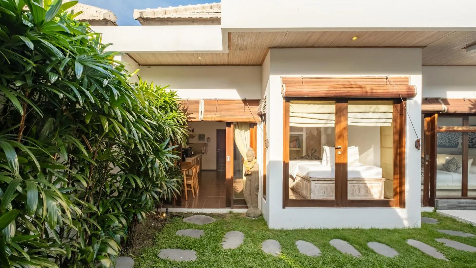 Cozy 2 Bedroom Villa In Seminyak With Private Pool
